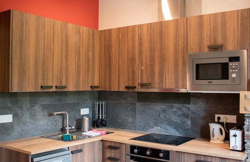 Ribes De Freser Apartamento | Apartamento tipo loft en una casa de estilo Modernista en el bosque.n