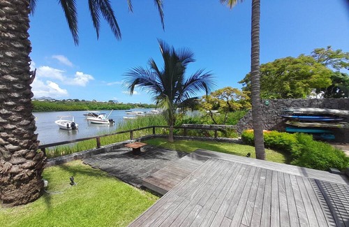 Grande Riviere Noire Apartamento | Tropical Paradise Studio on La Balise riverfront