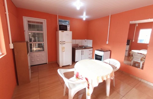 Regiao Norte Casa | Casa Fundos p 3 Pessoas com Ar-cond. Wifi Garagem Coberta Cozinha