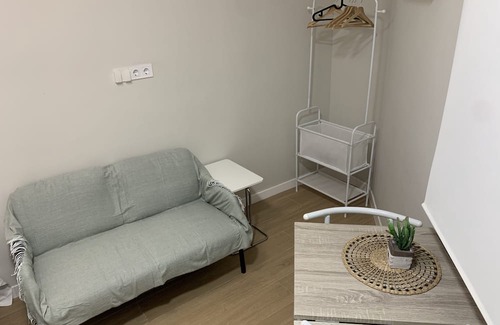 Hostafrancs Apartamento | Plaza de España independent house