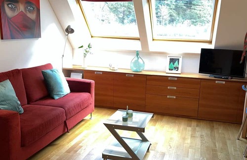 Canfranc Apartamento | Apartment Canfranc, 2 bedrooms, 6 persons