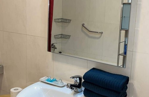 Canfranc Apartamento | Apartment Canfranc, 2 bedrooms, 6 persons