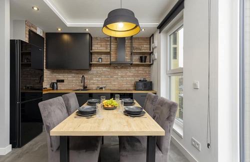 Lodz Apartamento | Milionowa Loft Apartment by Renters