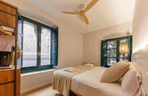 Barri Vell Apartamento | Bravissimo Catedral, with monumental views