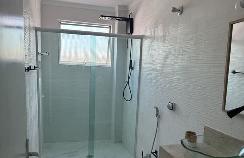 Embare Apartamento | Walk to the beach and Shopping Mall. Private garage