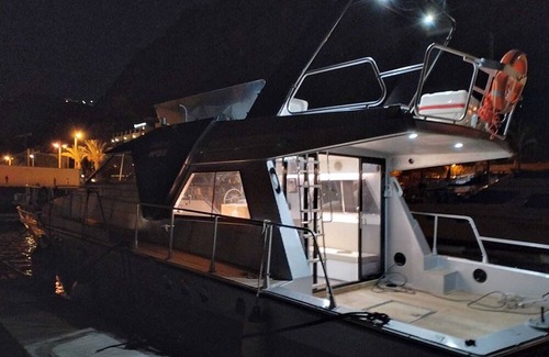 Madeira Region Alquiler De Eote | Iate Sava, é Recomendado a Famílias, Alojamento Confortavel em Marina, Passeios