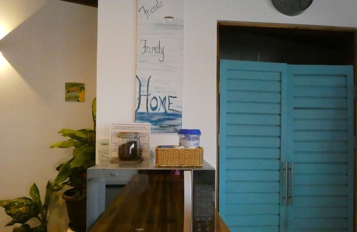 Turrialba Apartamento | Lilu Café Apartment - Hot Breakfast Included