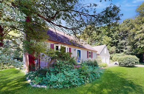 Durham Casa | Spacious property with pool, grill, deck, children's items, & W/D - dog-friendly