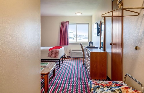 Chesaning Casa | Making The Best Memories Along The Way! Pets Are Welcome! Free Parking!