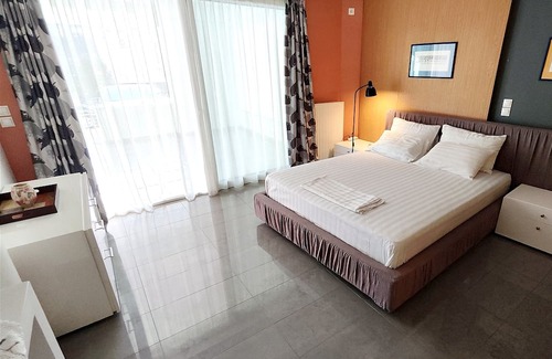 Galatsi Apartamento | Comfortable and cosy apartment with plenty of space in Panorama forested hills