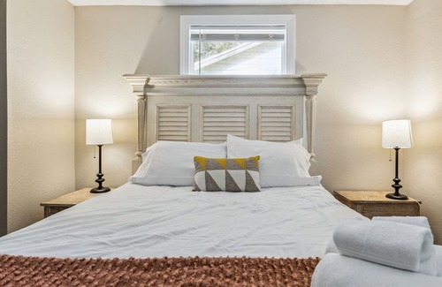Lakeshore South Casa | Lakeshore Lush