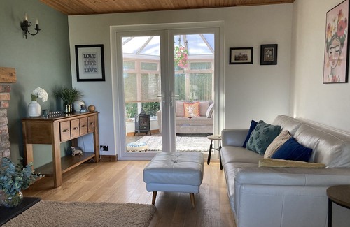 Coleraine Casa | Relaxing Family home in quiet & peaceful location.5 miles to blue flag beaches.
