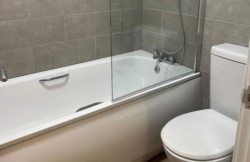 Burslem Apartamento | Comfortable & Spacious Apartment