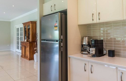Bellbird Casa | Woodland Retreat in Hunter Valley - dog friendly