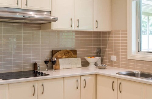Bellbird Casa | Woodland Retreat in Hunter Valley - dog friendly