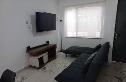 Playa del Carmen Casa | Casa moderna en Playa del Carmen Cerca Xcaret, con capacidad hasta 6 personas