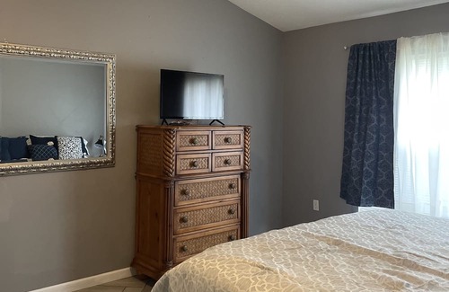 Winter Haven Casa | Relax with the whole family at this peaceful place.