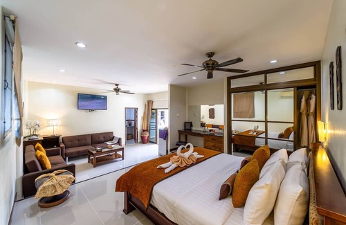 Bang Sare Casa | Superior Bedroom in Resort - SCR4