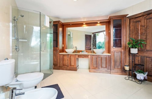 Whitford Casa | Countryside Zen Estate with Sea views and Pool
