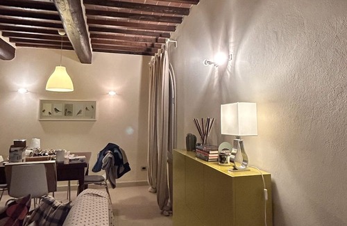 Uzzano Casa | Vrbo Property