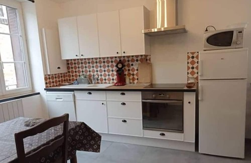 Saint-Leonard-des-Bois Casa | Gîte Entier Plein Centre de St Léo, 2 ch, 4 Pers