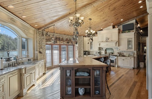 Highland Casa | Expansive 160 Acre Estate in the Hudson Valley Surrounding a 37-acre...