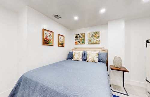 Everglades City Casa | Colorful riverfront retreat with large patio, pier, & great views - dog-friendly