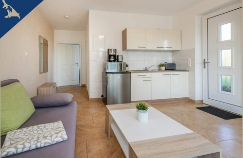 Kachlin Casa | Apartment Sonneneck near lake