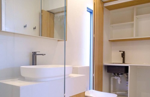Coldstream Casa | Off-grid Smart Home located on a trailblazing regenerative farm