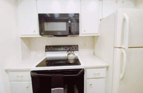 North Corals Apartamento | 2 Bedroom 825914 by Houzlet