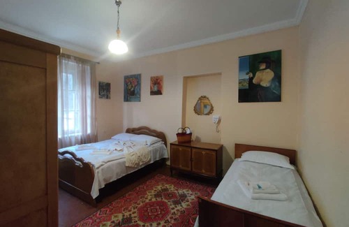 Dzoraget Casa | Lusin hyuratun