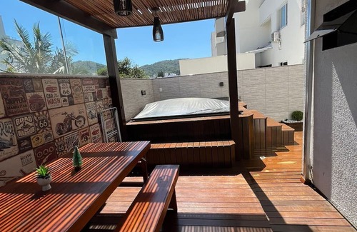 Nacoes Apartamento | Lindo Apartamento, Região Central, rua Reta mar e Jacuzzi Privativa!