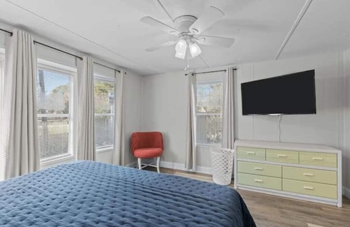 Peletier Casa | The Shack at Pettiford Creek