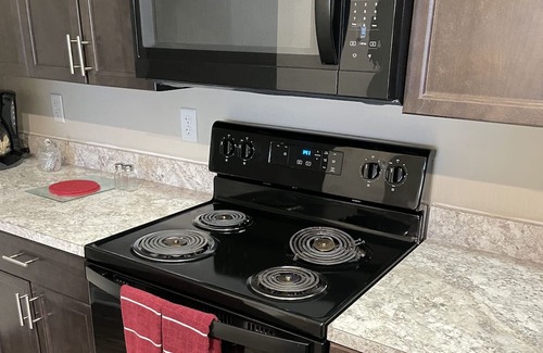 Marysville Apartamento | Furnished Corporate Rental! Super Sweet Deal!
