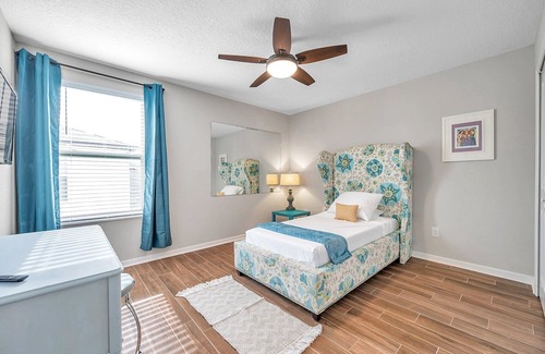Elfers Casa | The Beehive House | Extended Stays