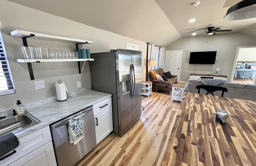Lake Brownwood Casa | Secluded Lake Home + Hot tub + Large Deck + Grill