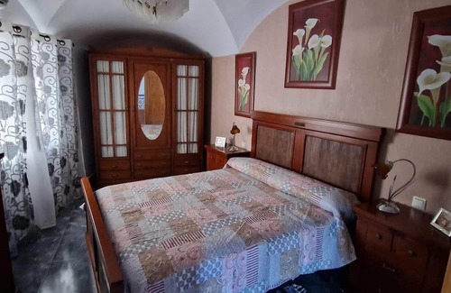 Montanchez Chalet De Esquí | Casa Rural La Perla. Comodidad y Espacio, dos Lujos Imprescindibles