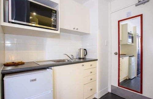 Elizabeth Bay Casa | Harbour View Studio in Elizabeth Bay