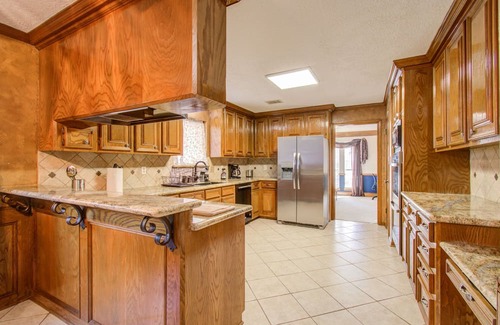 Klein Casa | Charming and Delightful 4 BR W/A Pool
