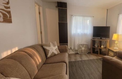 Northeastern Michigan Cabina | The Bungalow #2 w/ 2 Bedrooms