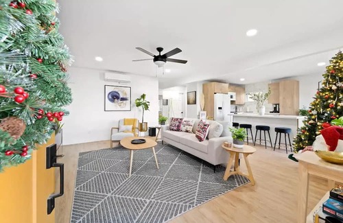 La Presa Casa | Charming 2 bedroom home in Spring Valley, CA.