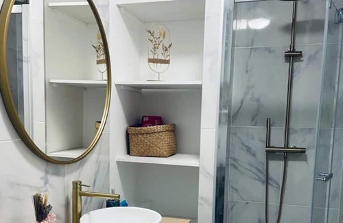 Louis Bertrand-Mirabeau-Semard Apartamento | Vrbo Property