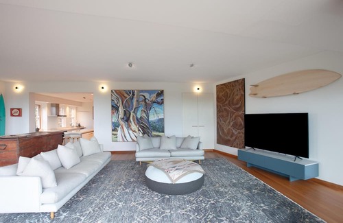 Bellevue Hill Apartamento | The Bohemian, Bellevue Hill (ISYD) - Stunning 3 bedroom light-filled apartment with a relaxed boho chic vibe in a enviable location