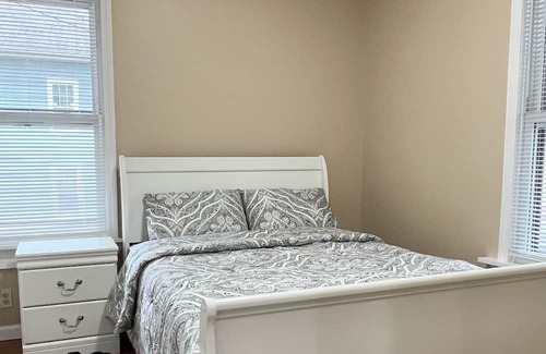 Meriden Apartamento | Charming 2-Bedroom Apartment