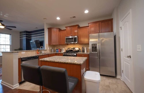 Charlotte Casa | Charlotte - 10012 Juniper