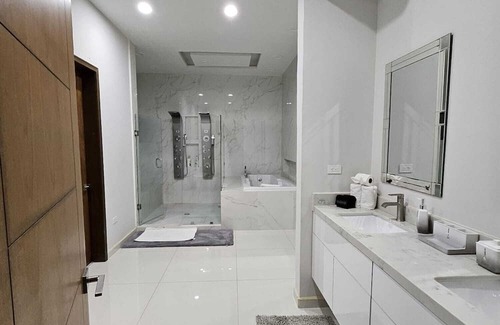 Playas de Tijuana Villa | Amazing Luxury Oceanfront Villa