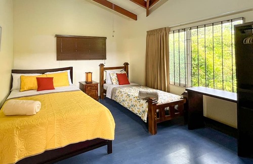 Nuevo Arenal Casa | Lake-view home near water/activities with private yard & WiFi