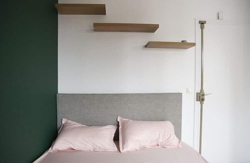 Charenton-le-Pont Apartamento | Very peaceful 22 m² love studio