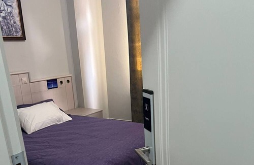 Uskudar Hotel | ZERYA SUİTES
