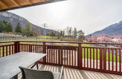 Terlano Apartamento | Apartment 'Residence Egger Apt C' with Mountain View, Wi-Fi and Air Conditioning